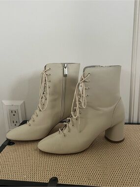 Zara Cream Lace-Up Ankle Boots Size 36